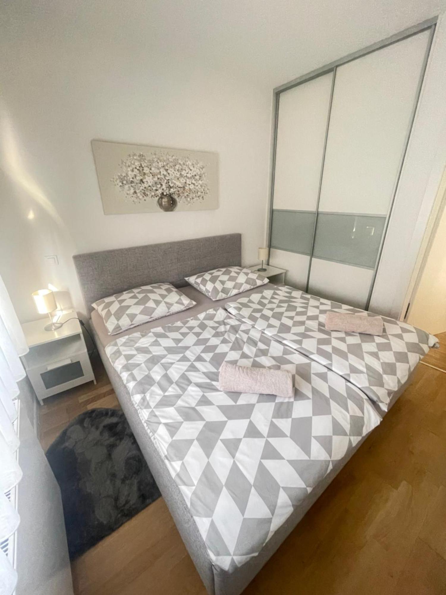Lucky Place Apartment - Zumberacka With Free Private Parking Zagreb Exteriör bild