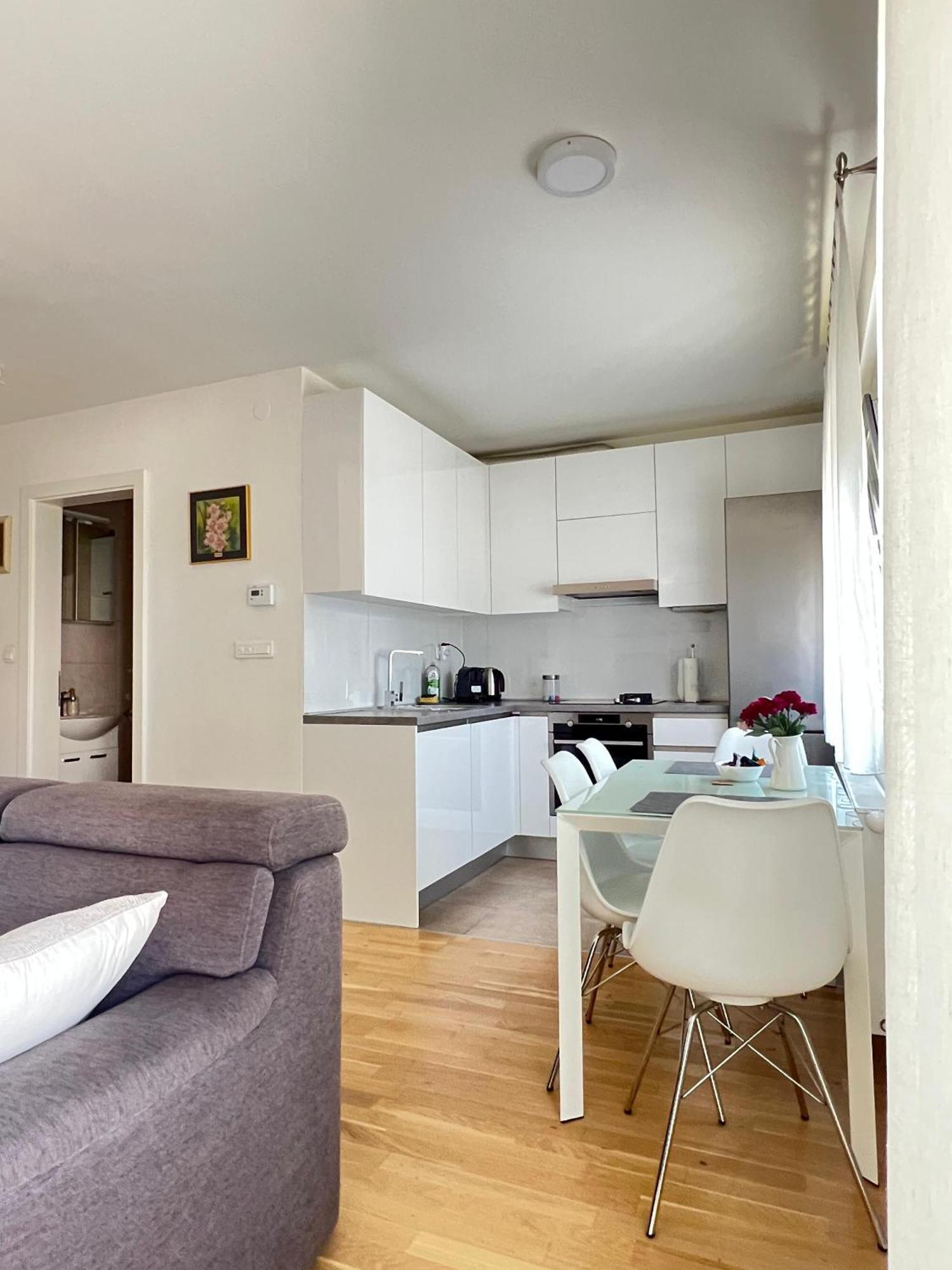 Lucky Place Apartment - Zumberacka With Free Private Parking Zagreb Exteriör bild